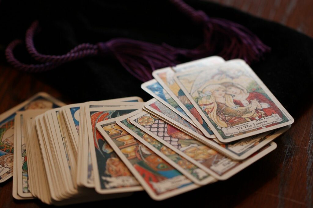 Tarot Karten Magie Lenormandkarten legen lernen kostenlos