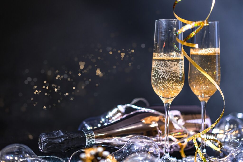 neues Jahr Party Sekt Die 6 besten Reiseziele, um das neue Jahr zu feiern